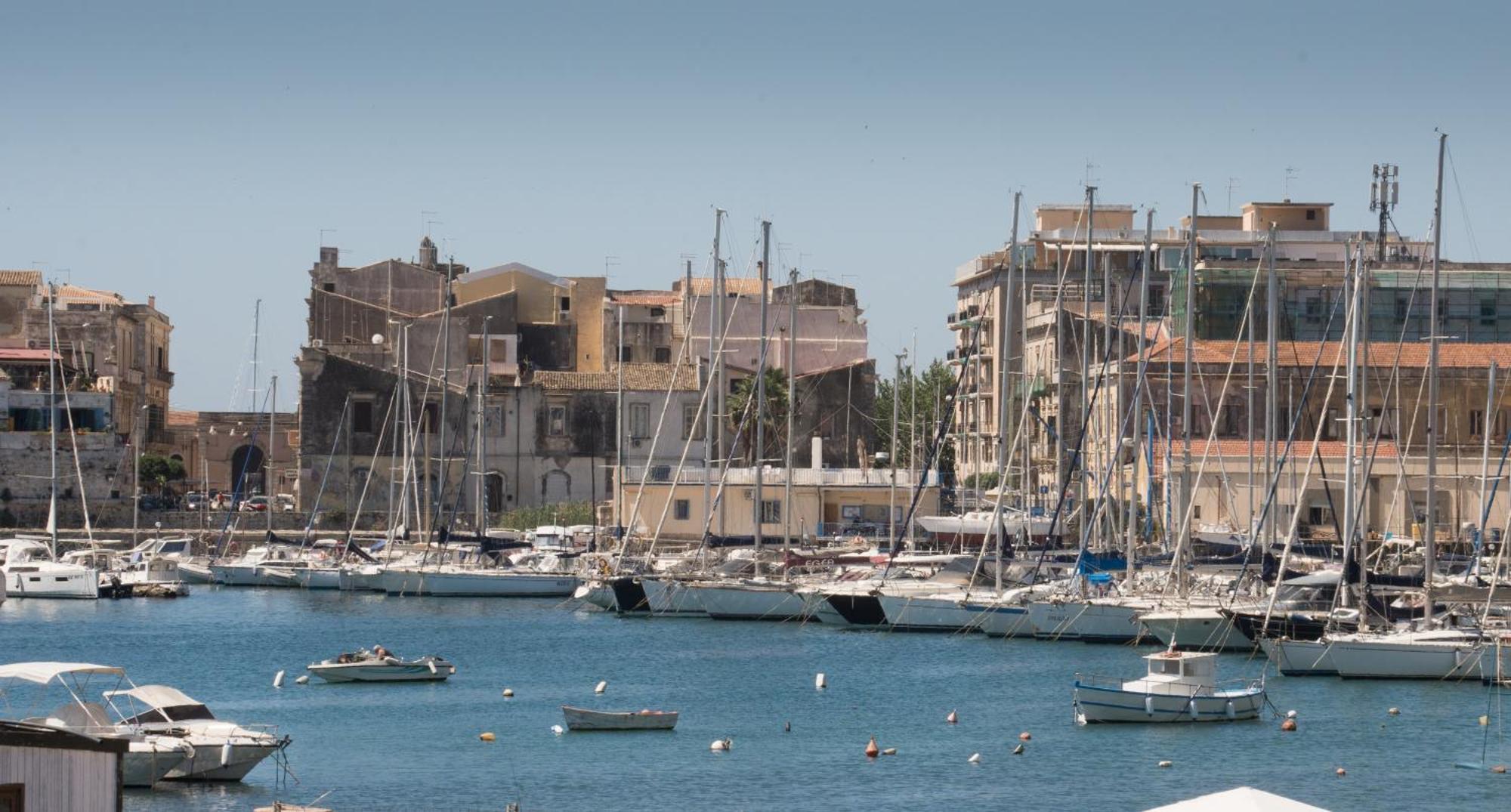 Hotel Boutique Molo S Lucia 3*