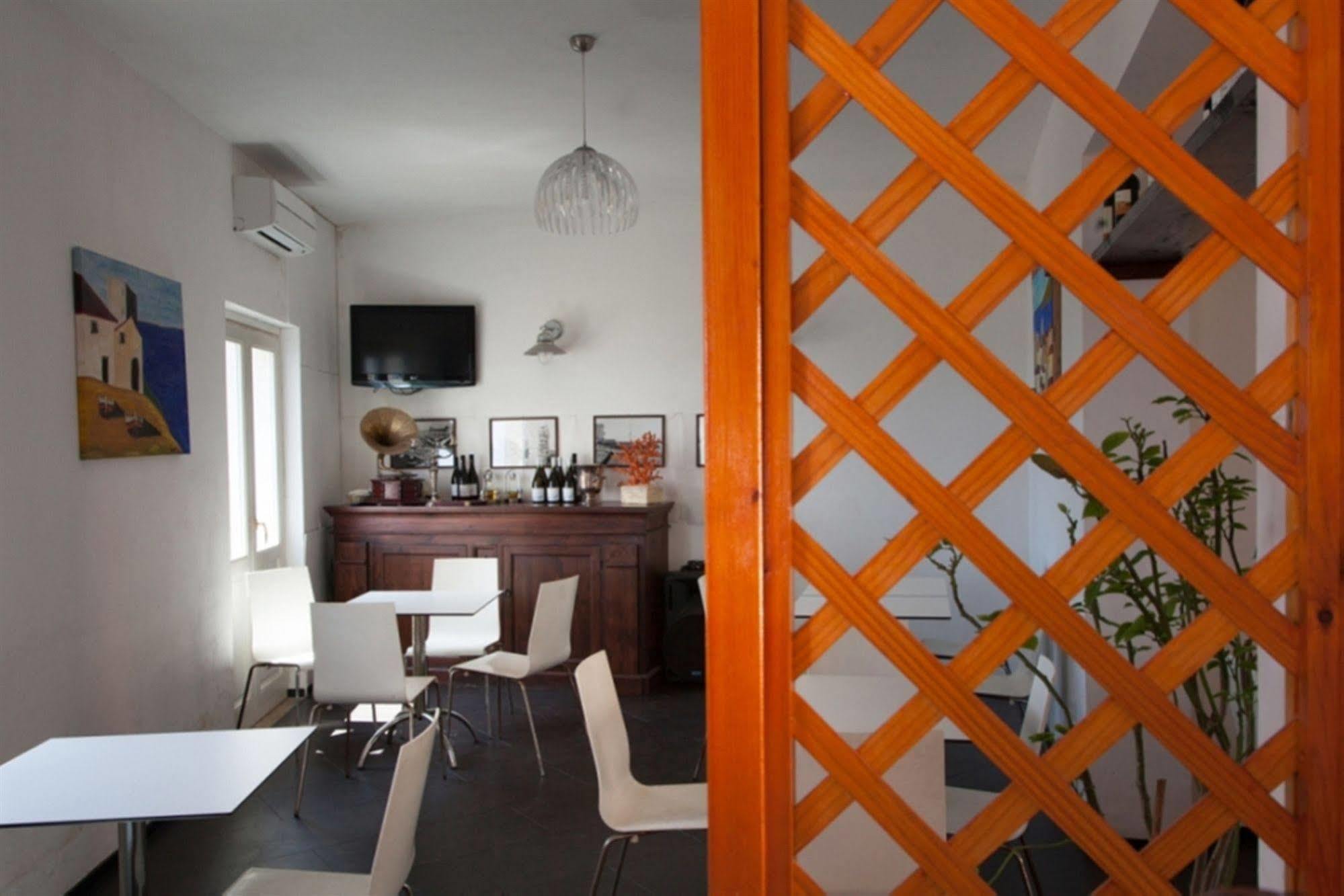 Boutique Molo S Lucia